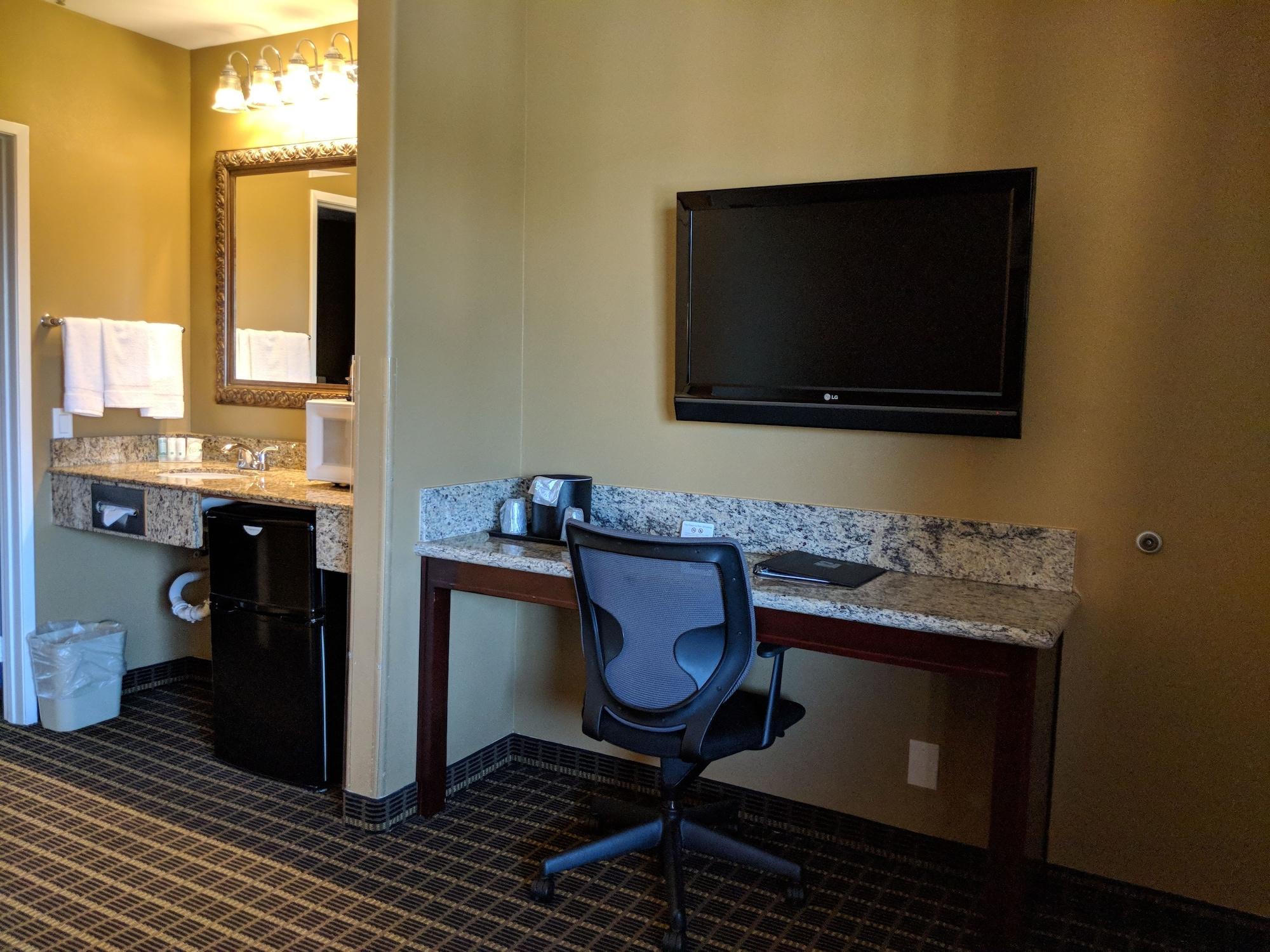 Quality Inn & Suites Westminster Seal Beach Екстер'єр фото