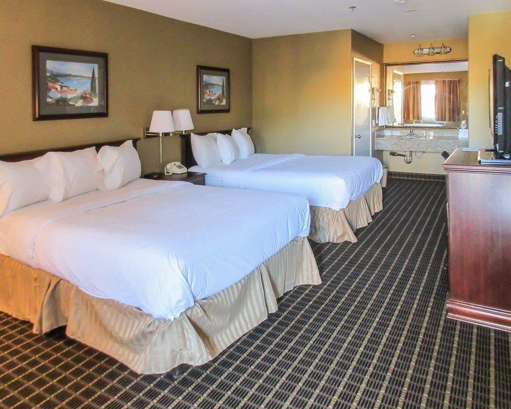 Quality Inn & Suites Westminster Seal Beach Екстер'єр фото