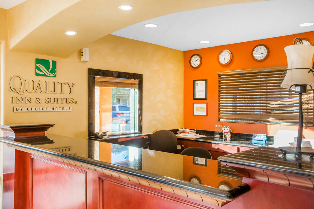Quality Inn & Suites Westminster Seal Beach Екстер'єр фото